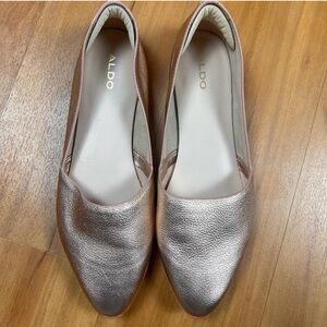 ALDO Rose Gold Metallic Pointed Toe Flats Women Slip On Casual Dress Shoes SZ 9